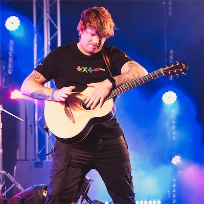 Ed Sheeran Experience — live performance photograph 3